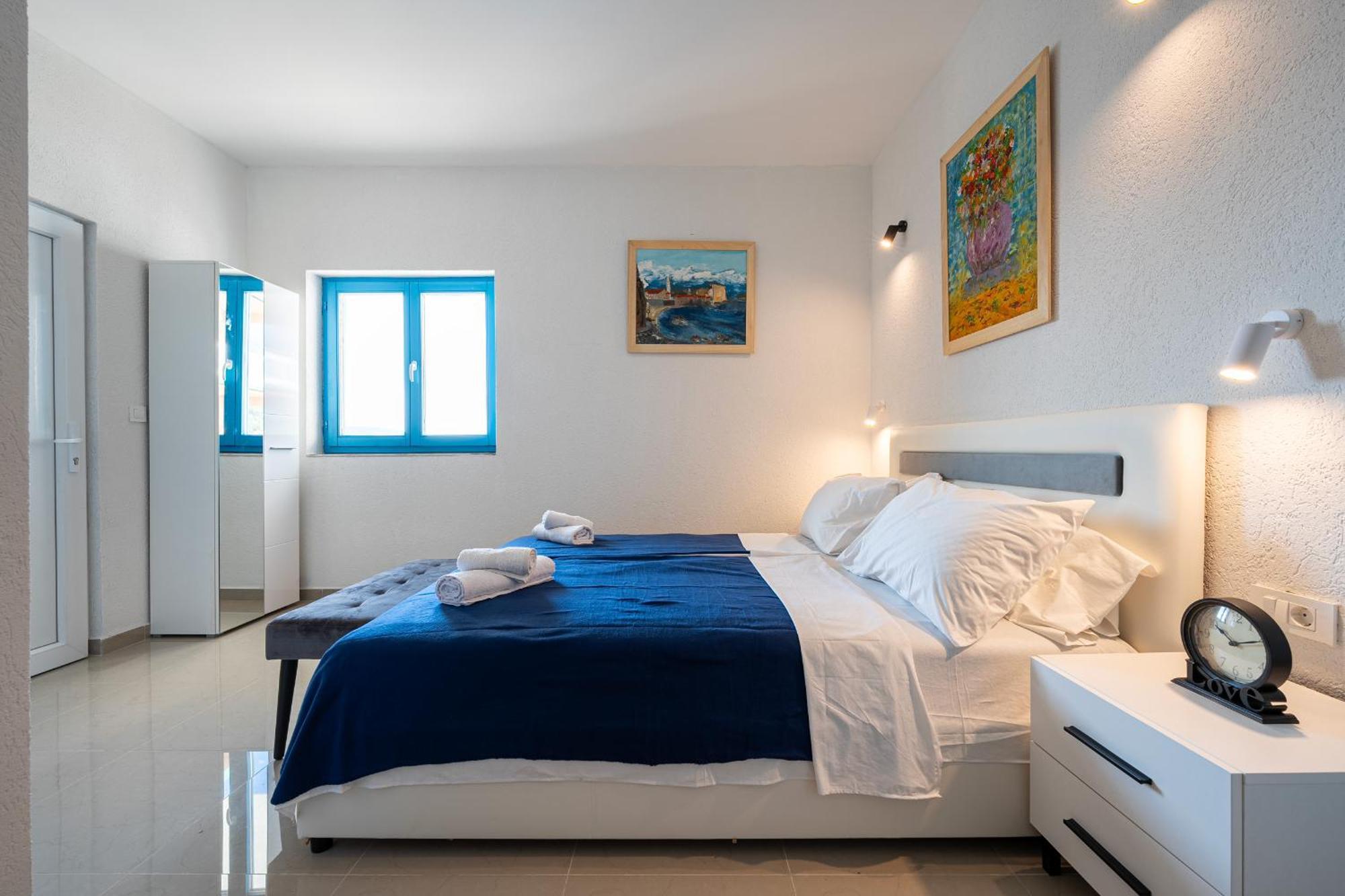 Regina Apartman *