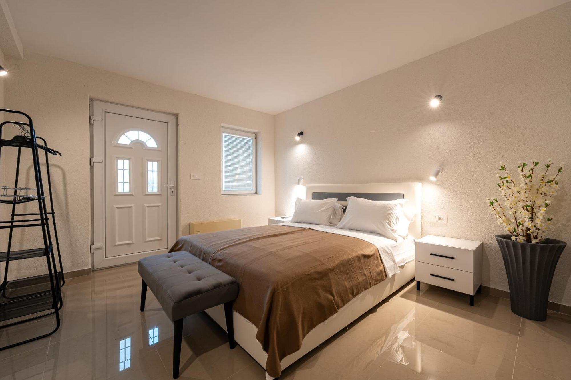 Regina Apartman