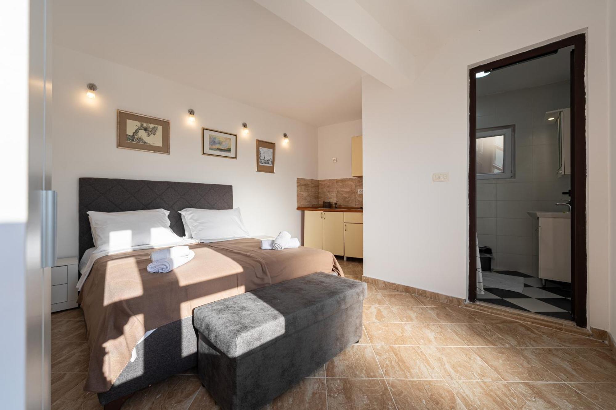 Apartman Regina *